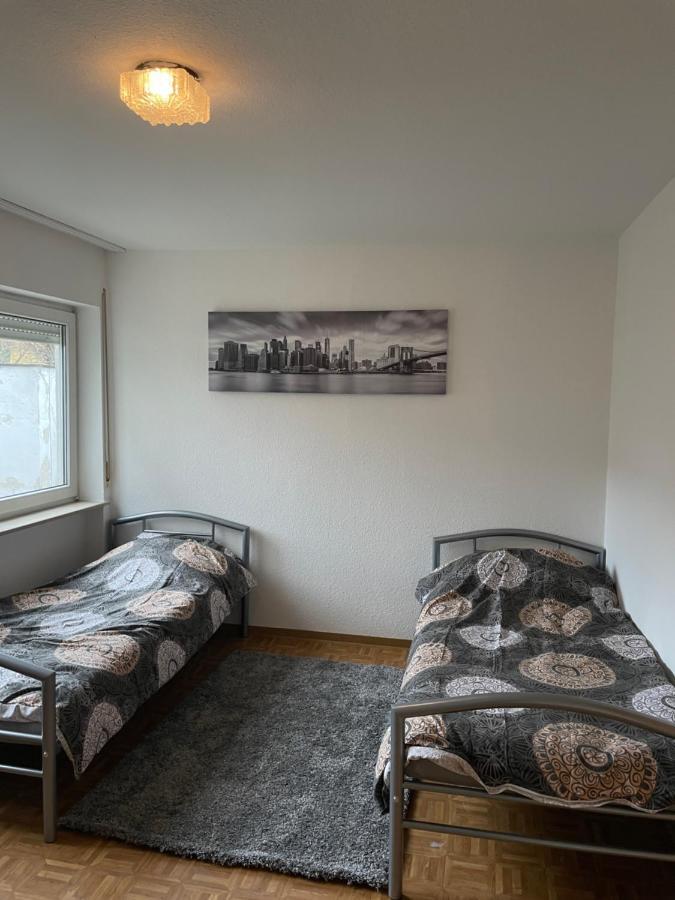 1 Zimmer Fuer 2 Personen Брухзал Екстериор снимка